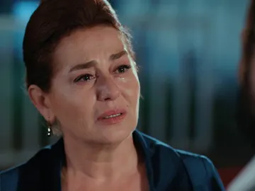 Sevda le pide un importante favor a Fekeli… ¡Y él acepta! Sevda le pide un importante favor a Fekeli… ¡Y él acepta!