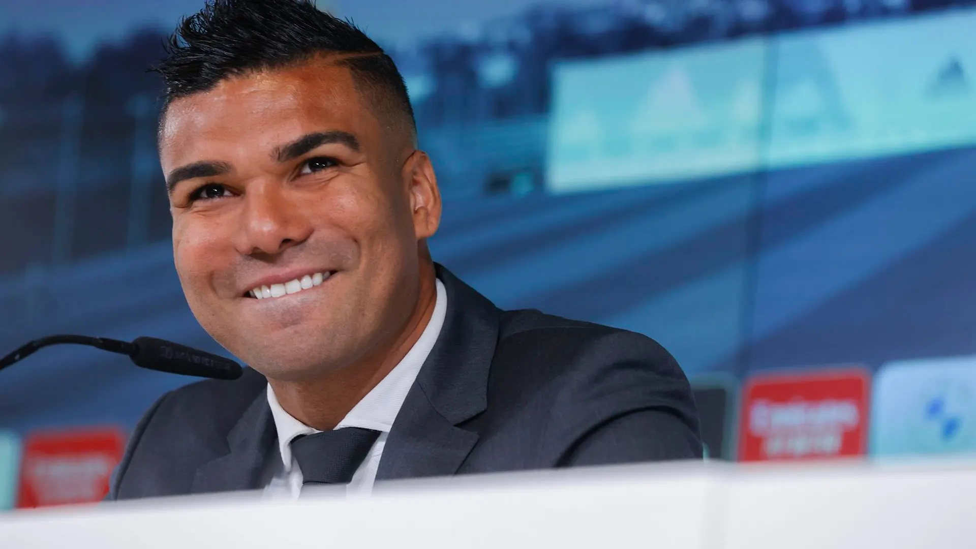 Casemiro explica los motivos de su marcha en una rueda de prensa Casemiro explica los motivos de su marcha en una rueda de prensa