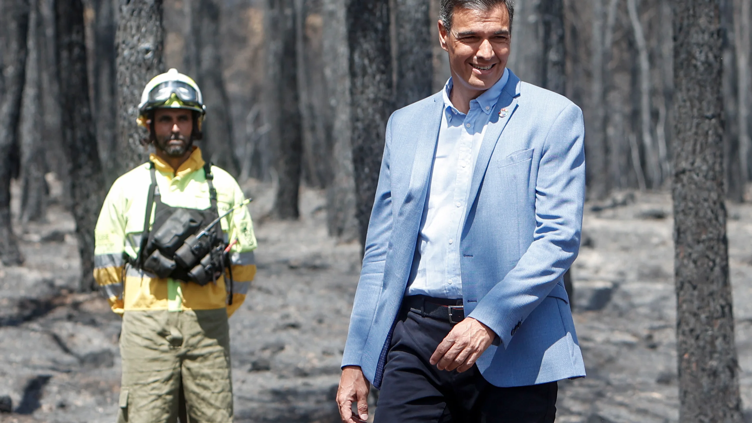 S&aacute;nchez visita el incendio de Bej&iacute;s 