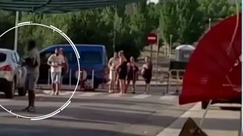 La Guardia Civil busca al autor de unos disparos. Aún no se sabe si se efectuaron con un arma real o simulada La Guardia Civil busca al autor de unos disparos. Aún no se sabe si se efectuaron con un arma real o simulada