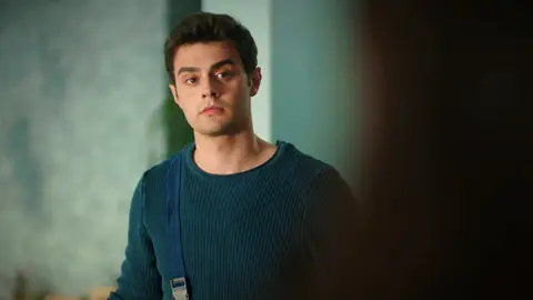 En el último capítulo de ‘Hermanos’: Todo cambiará para Suzan, descubre la identidad del hijo que tuvo En el último capítulo de ‘Hermanos’: Todo cambiará para Suzan, descubre la identidad del hijo que tuvo