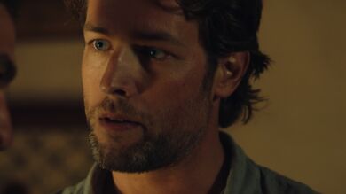 La divertida situación durante el caso: Max se pone nervioso cuando afirman que Miranda es su novia