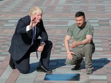 El presidente de Ucrania Volodímir Zelenski y el primer ministro británico Boris Johnson El presidente de Ucrania Volodímir Zelenski y el primer ministro británico Boris Johnson