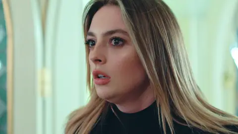 Avance semanal de ‘Infiel’: Derin, a punto de llegar a su límite por la venganza de Asya Avance semanal de ‘Infiel’: Derin, a punto de llegar a su límite por la venganza de Asya