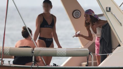 María Pedraza en Formentera