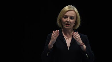 Liz Truss, candidata favorita a primera ministra británica, dispuesta a pulsar el botón nuclear si es elegida