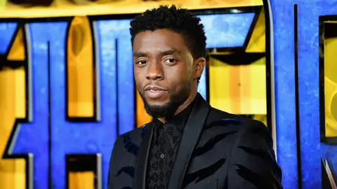 Muere al actor británico Chadwick Boseman un día como hoy Muere al actor británico Chadwick Boseman un día como hoy