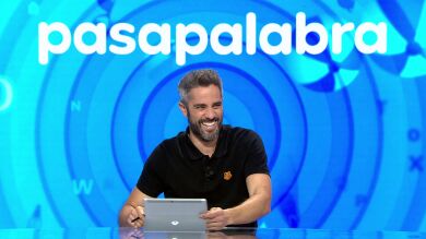 Roberto Leal vuelve a ‘desesperarse’ con un chiste de Orestes: “La que me está dando…”