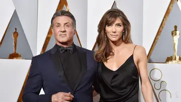 Sylvester Stallone y Jennifer Flavin en la última gala de los Oscar