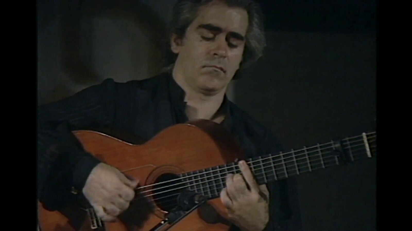 Muere Manolo Sanlúcar, uno de los 'imprescindibles' de la guitarra, a los 78 años