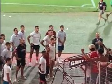 Monchi sale a pedir perdón a la afición del Sevilla tras la derrota en Almería