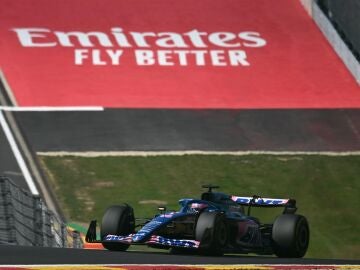 Fernando Alonso estalla contra Hamilton en el Gran Premio de Bélgica