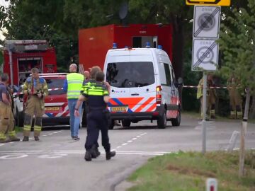 Un camión español se estrella contra una barbacoa vecinal en Róterdam dejando dos muertos y heridos por determinar