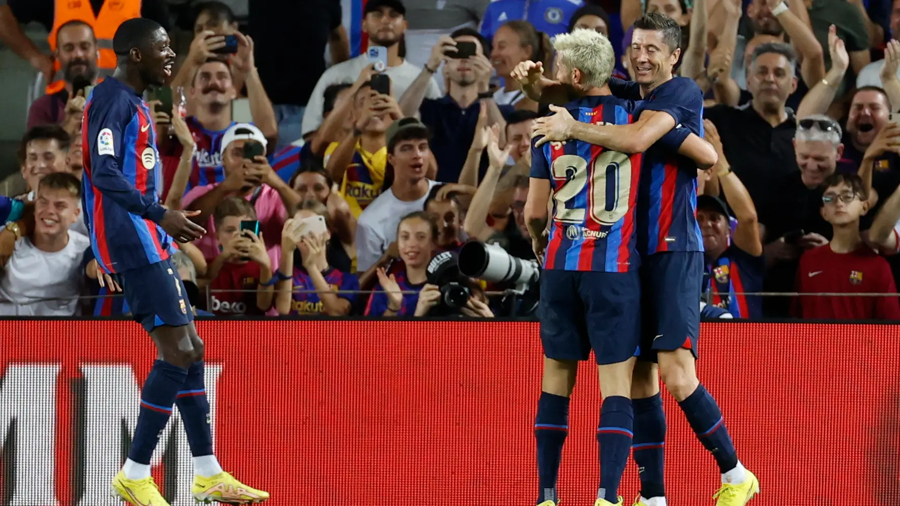 Barcelona - Valladolid: Gol de Roberto, en directo (4-0)