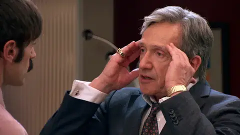 Uriarte cae en la trampa de Fausto y su salud mental empieza a resquebrajarse Uriarte cae en la trampa de Fausto y su salud mental empieza a resquebrajarse