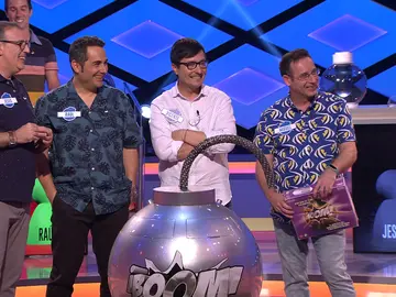 Juanra Bonet avanza el regreso de los 'Sindulfos' a '¡Boom!': "Dejad la maletita intacta" Juanra Bonet avanza el regreso de los 'Sindulfos' a '¡Boom!': "Dejad la maletita intacta"