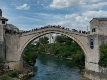 Iffland y Popovici se lucen en el Stari Most de Mostar