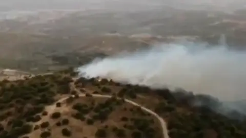 Un rayo ha provocado este incendio en Nívar Un rayo ha provocado este incendio en Nívar