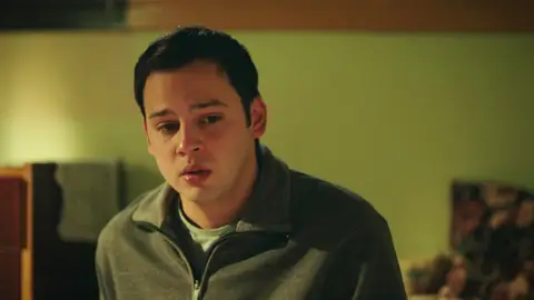 La relación que une a Suzan y Ömer ya es un secreto a voces: ¡Oğulcan también lo ha descubierto! La relación que une a Suzan y Ömer ya es un secreto a voces: ¡Oğulcan también lo ha descubierto!