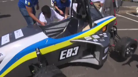Alumnos de la Universidad de La Laguna crean un coche 100% eléctrico Alumnos de la Universidad de La Laguna crean un coche 100% eléctrico