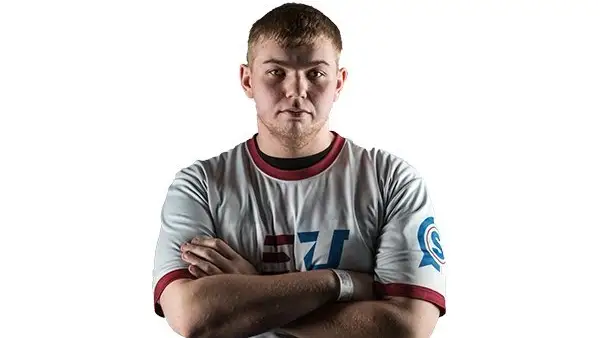 Christopher "Xcells" Hill, ex-pro de Gears of War y Fornite Christopher "Xcells" Hill, ex-pro de Gears of War y Fornite