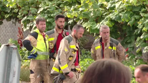 Los compañeros del bombero fallecido Los compañeros del bombero fallecido