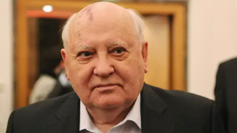 Mijai Gorbachov Mijai Gorbachov