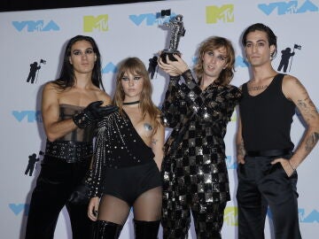 El grupo de música italiano Maneskin en los premios MTV