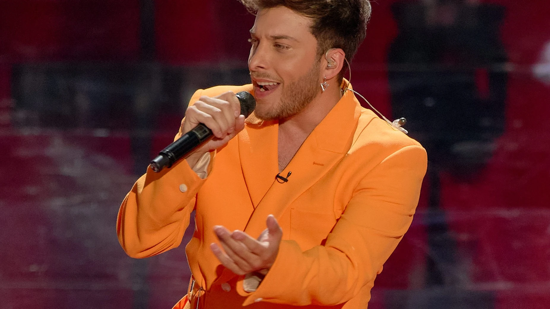 Espectacular fin de fiesta con Blas Cant&oacute; arrasando con &lsquo;El bueno acaba mal&rsquo; en &lsquo;Veo c&oacute;mo cantas&rsquo;