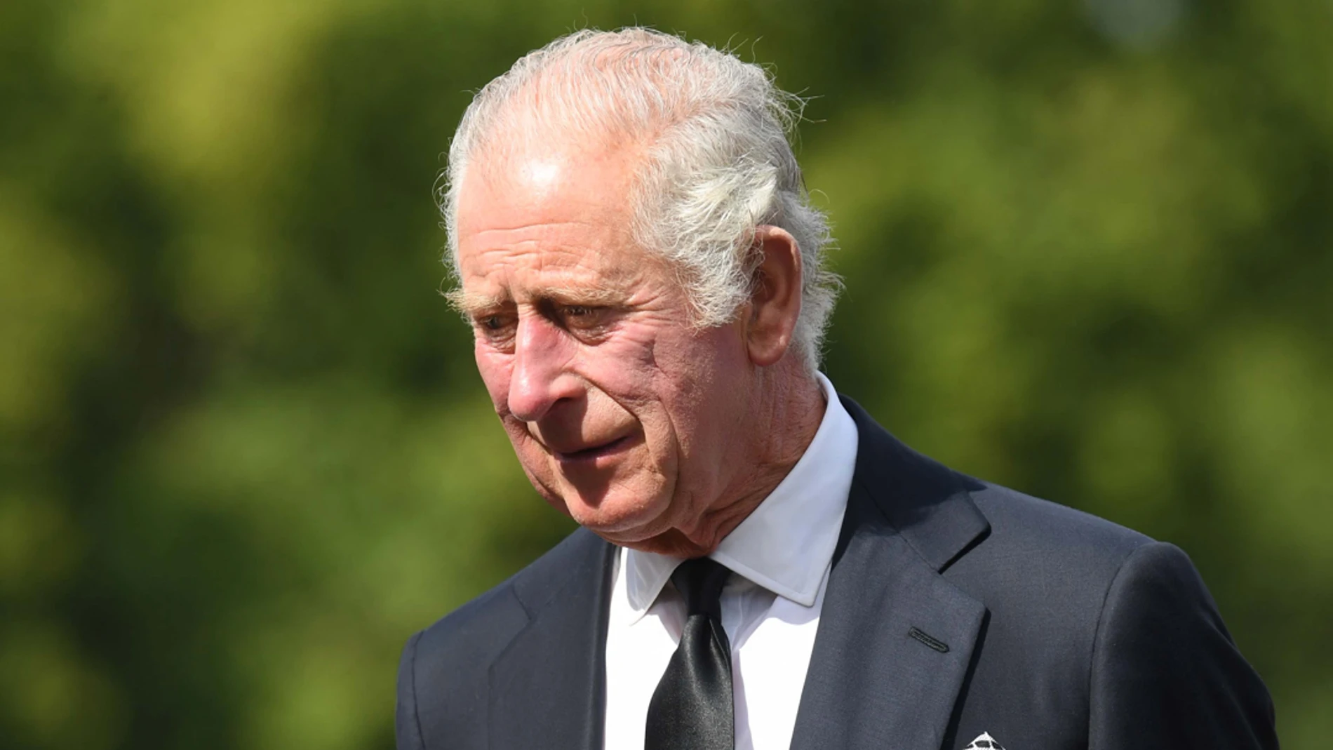 El rey Carlos III llega al Palacio de Buckingham en Londres