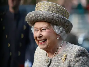 La reina Isabel II durante una ceremonia La reina Isabel II durante una ceremonia