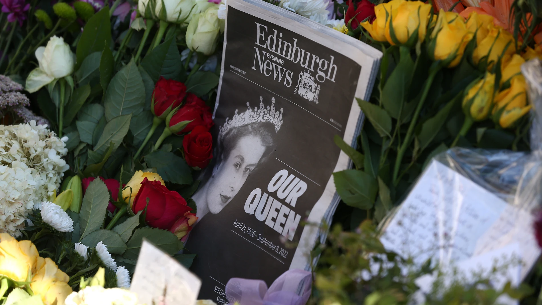 Flores y tributos en el Reino Unido en memoria de Isabel II