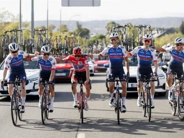 Remco Evenepoel gana la Vuelta España con dos españoles en el podio: Mas 2º y Ayuso 3º