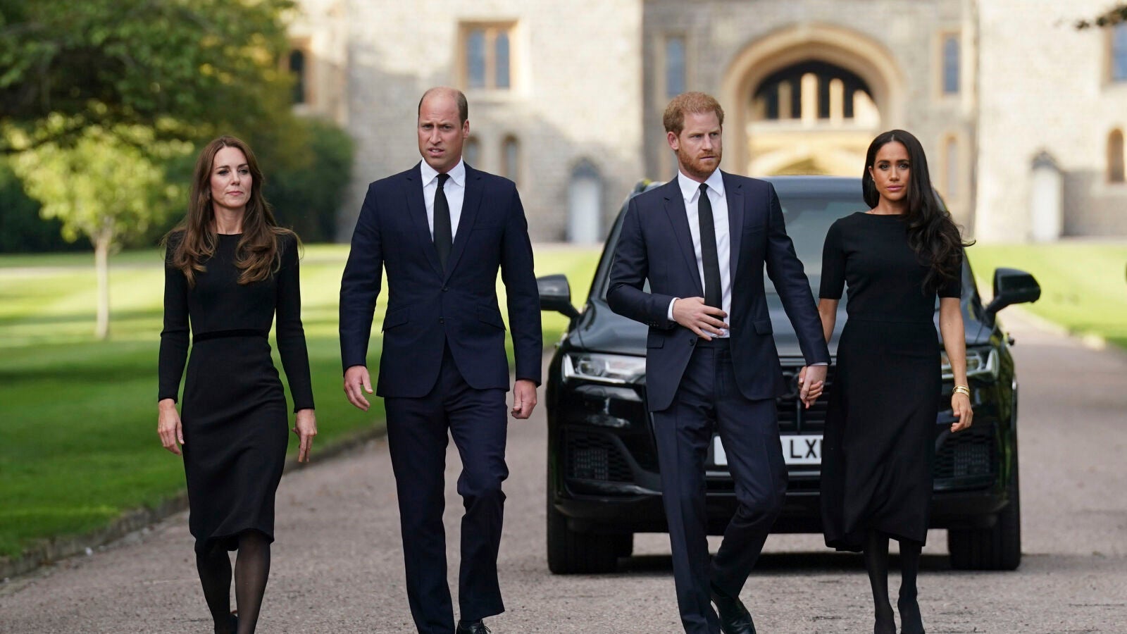 La foto de la reconciliación: Guillermo y Harry dejan atrás sus diferencias para honrar a la reina Isabel II