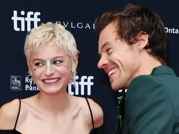 Emma Corrin y Harry Styles en la presentación 'My policeman' Emma Corrin y Harry Styles en la presentación 'My policeman'