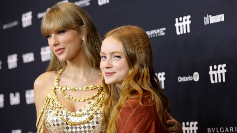 Taylor Swift y Sadie Sink en Toronto