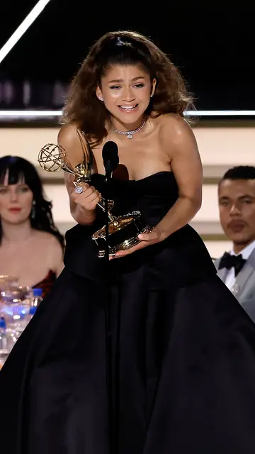 Zendaya se lleva el Emmy a Mejor Actriz de Drama por 'Euphoria' Premios Emmy 2022