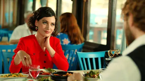 Surge el primer impedimento en la relación entre Betül y Fikret: ¡Son primos lejanos! Surge el primer impedimento en la relación entre Betül y Fikret: ¡Son primos lejanos!