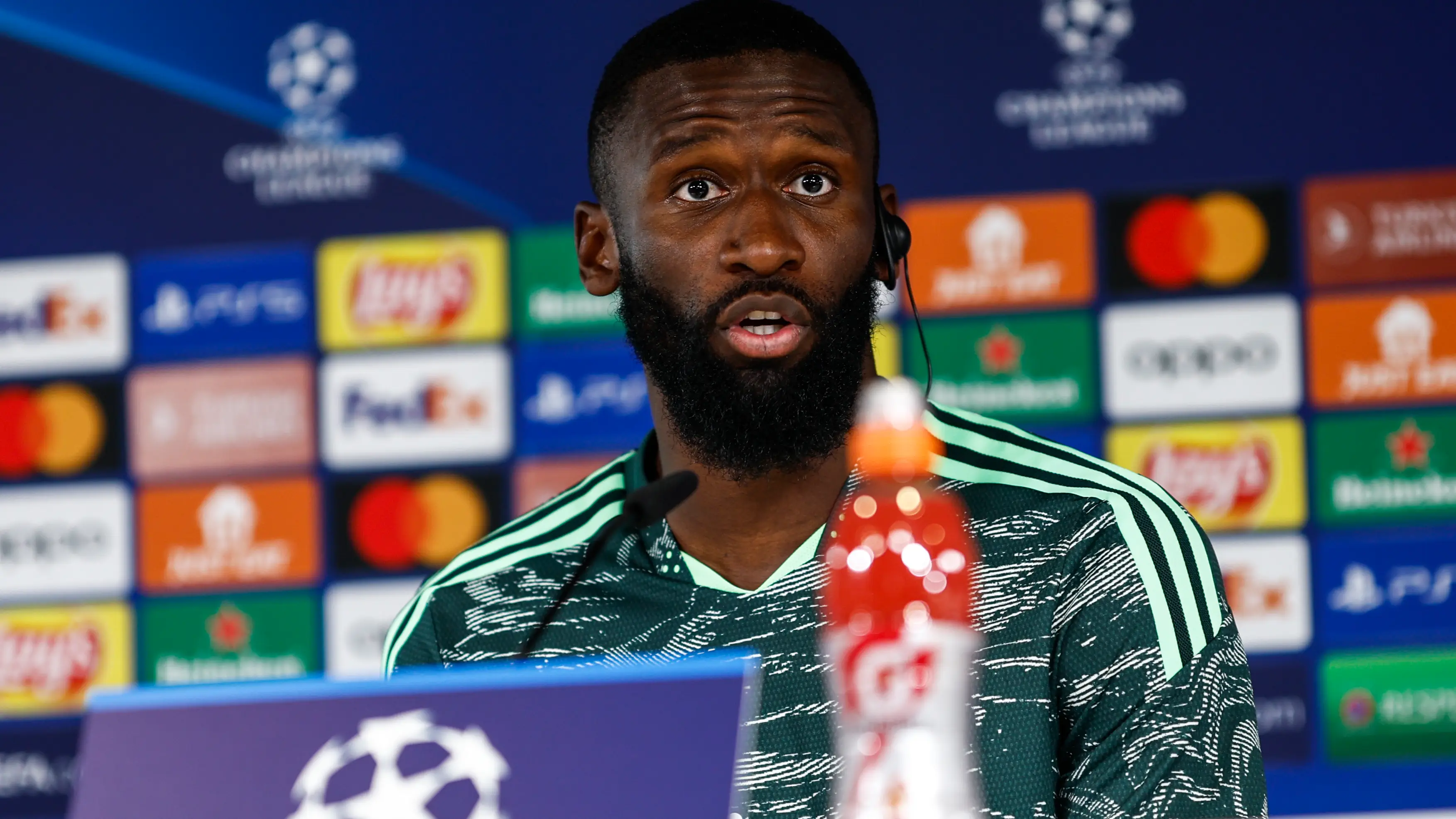 Antonio Rüdiger, en rueda de prensa Antonio Rüdiger, en rueda de prensa