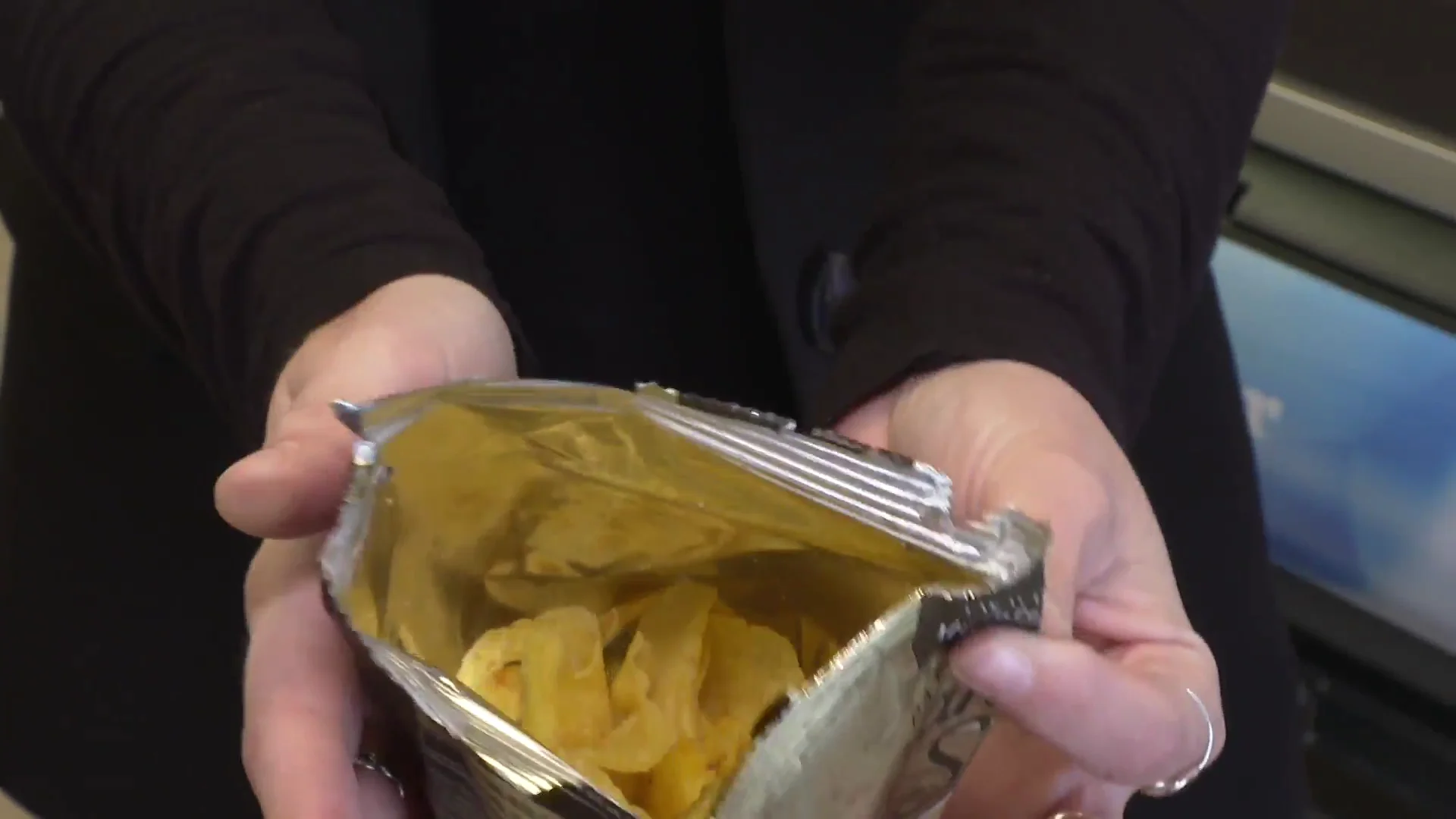 Bolsa de patatas abierta Bolsa de patatas abierta