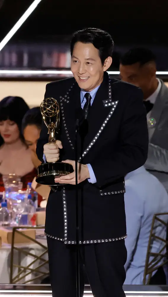 Lee Jung-Jae se lleva el Emmy a Mejor Actor de Drama por 'El juego del calamar'