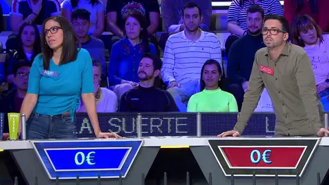 El tirón de orejas de Jorge Fernández a David en ‘La Ruleta de la Suerte’: “Vaya tiradas… es que ni una” El tirón de orejas de Jorge Fernández a David en ‘La Ruleta de la Suerte’: “Vaya tiradas… es que ni una”