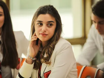 Nebahat descubre el secreto de Melisa, ¿se lo contará a Akif? Nebahat descubre el secreto de Melisa, ¿se lo contará a Akif?