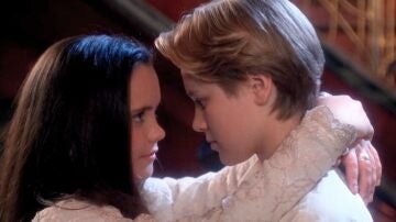 Christina Ricci y Devon Sawa en 'Casper'