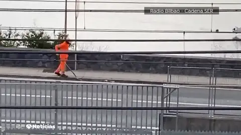 Operario de limpieza en Bilbao Operario de limpieza en Bilbao