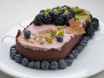 Eva Arguiñano estrena la temporada con una espectacular receta de tarta de moras Eva Arguiñano estrena la temporada con una espectacular receta de tarta de moras