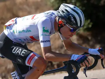 Juan Ayuso renuncia al mundial por cansancio Juan Ayuso renuncia al mundial por cansancio