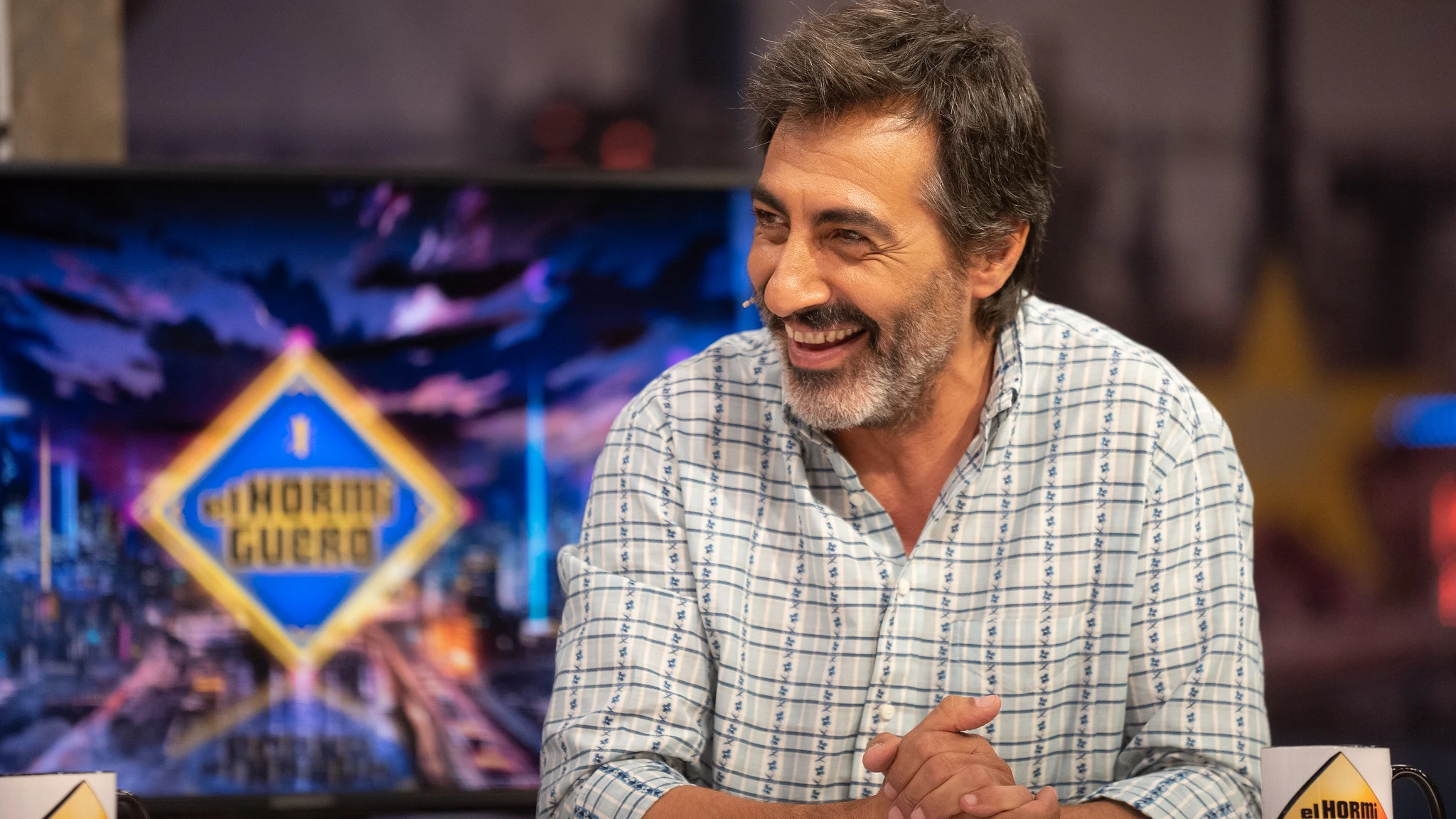 Juan del Val arremete contra "los que tienen muchas carreras": "Es un postureo" Juan del Val arremete contra "los que tienen muchas carreras": "Es un postureo"