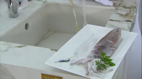 Cómo limpiar correctamente los calamares: Arguiñano nos enseña paso a paso Cómo limpiar correctamente los calamares: Arguiñano nos enseña paso a paso