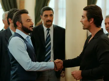 ¡Tensión en el ambiente! Fekeli y Mehmet coinciden por primera vez ¡Tensión en el ambiente! Fekeli y Mehmet coinciden por primera vez